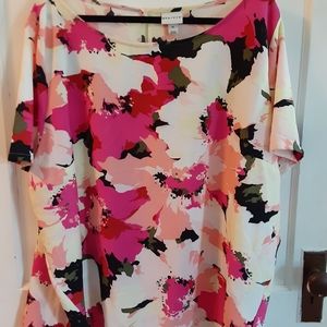 Ava & viv (target) size 4X floral shirt